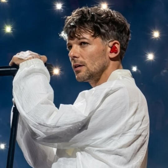 louis tomlinson